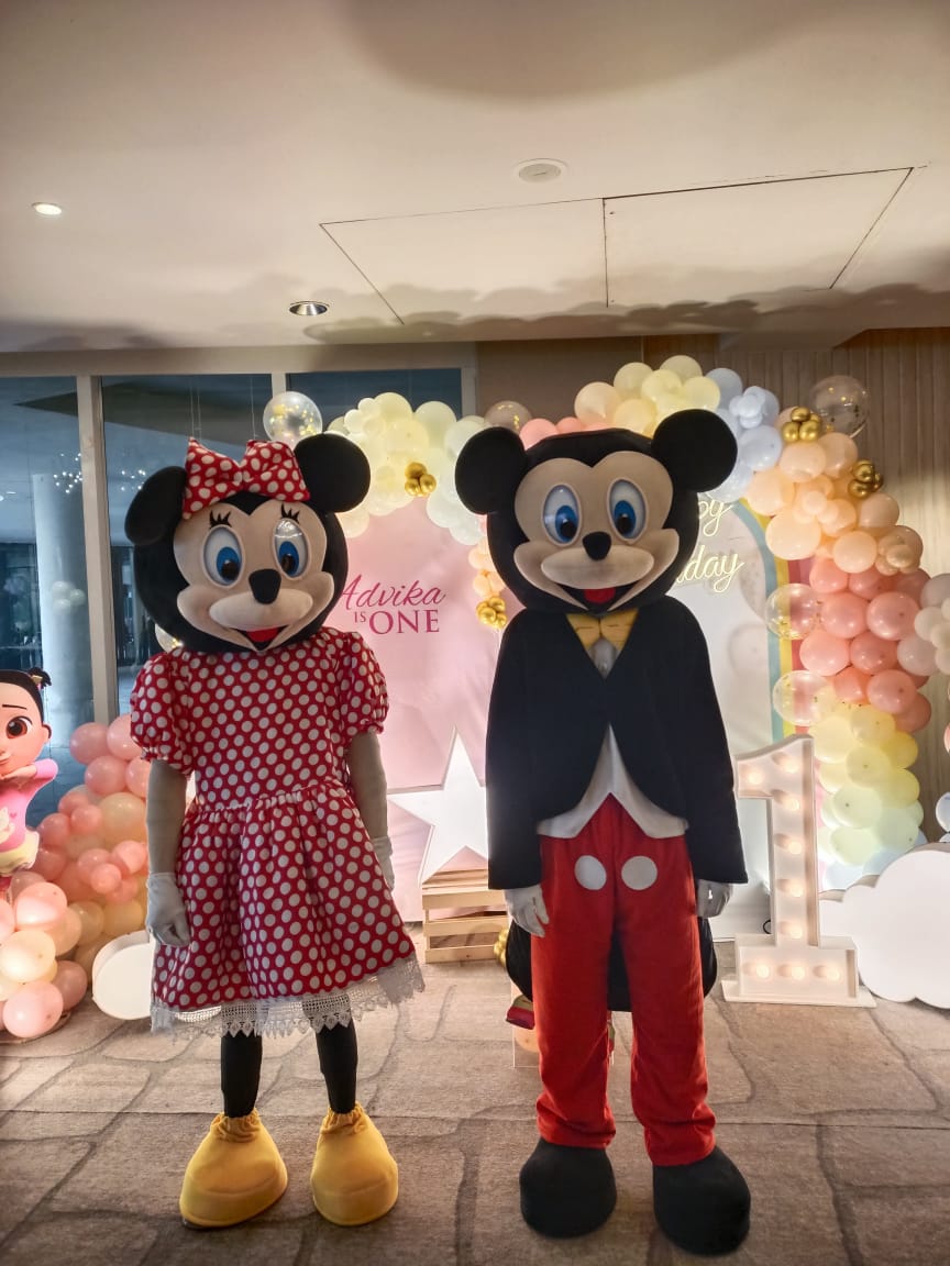 Mickey & Minnie Mascot Characters for Parties - Image 3